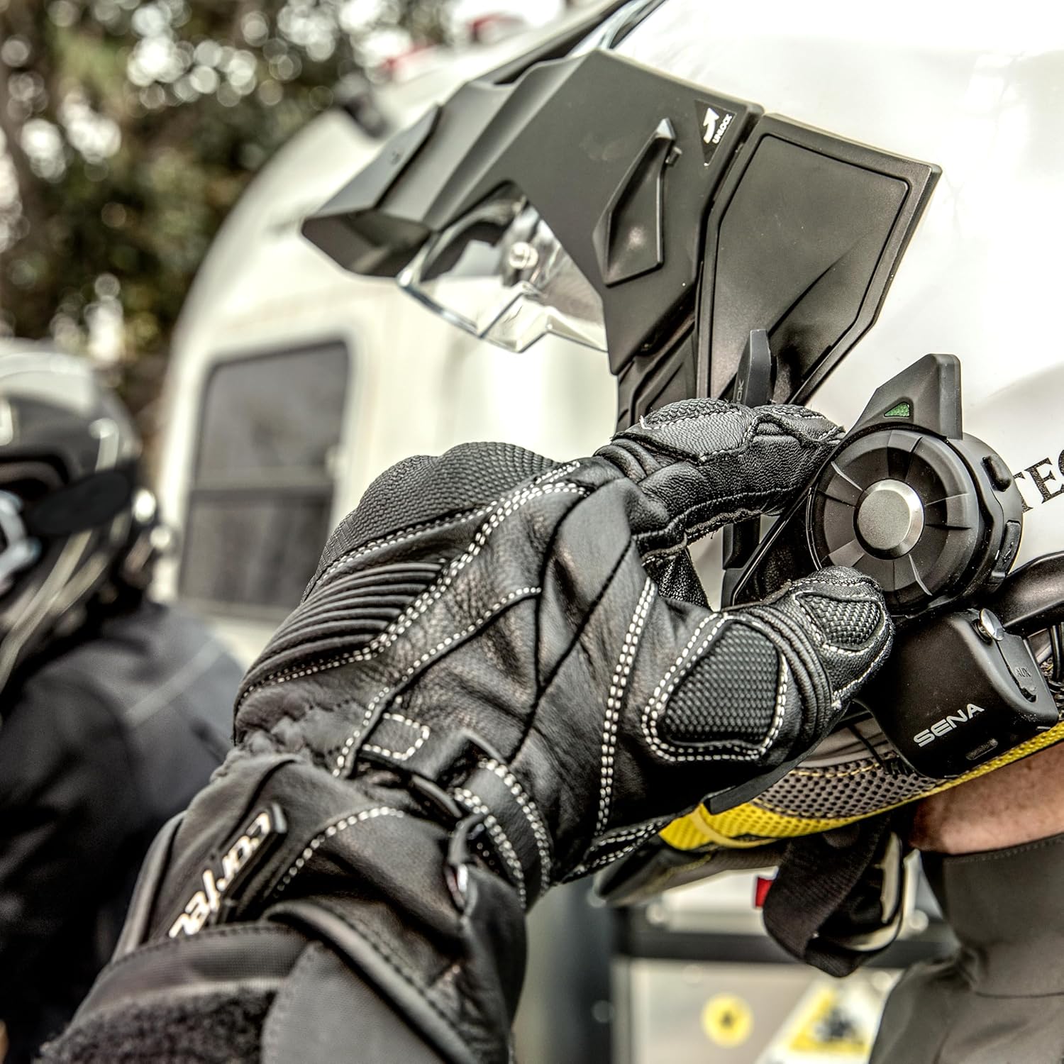 SENA Bluetooth handsfree headset 30K (range 2 km)